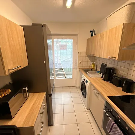 Апартаменты Great Downtown With Big Terrace Карлсруэ